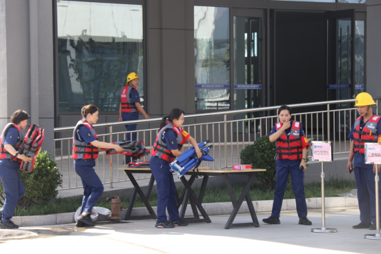 “以‘演’促防 以‘練’備戰(zhàn)”公司保稅區(qū)廠區(qū)開展2024年自然災(zāi)害（防臺(tái)風(fēng)、防汛）處置演練活動(dòng)658.png